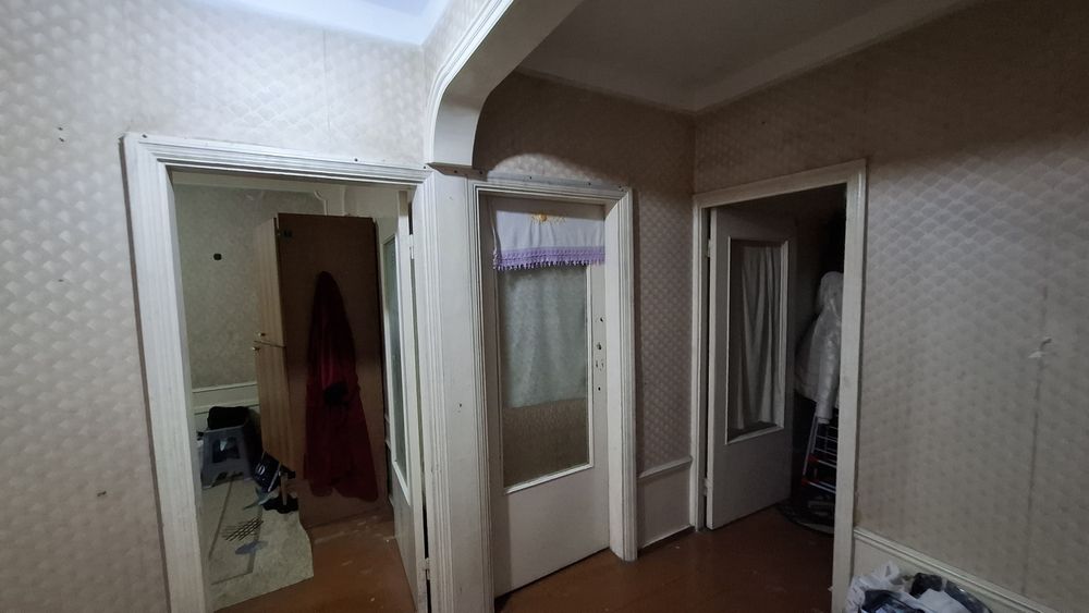 Продается 3х квартира, 2 этаж. СЕБЗОР