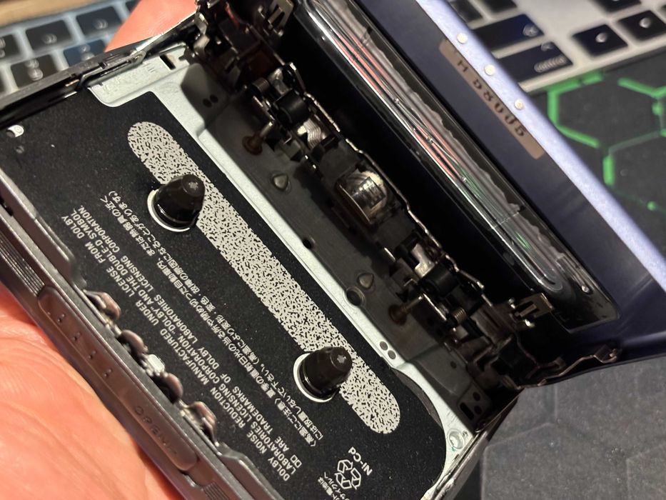 Sony Walkman WM-FX877, stare impecabila, servisat complet, accesorii