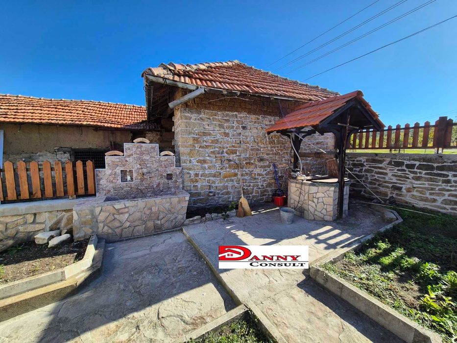 Продава се Къща в Велико Търново, Акация - 120 кв.м за 1125 €/кв.м - Снимка #1