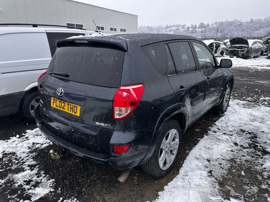 НА ЧАСТИ Toyota Rav4 2.2 D-Cat 177кс 2007г