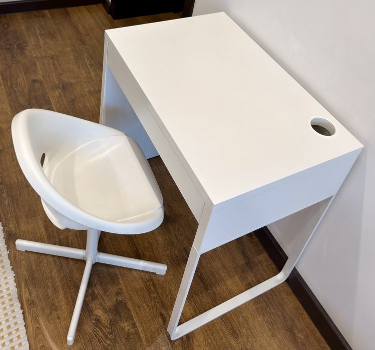 Стол письменный IKEA Микке, ИКЕА 73х50x75 см