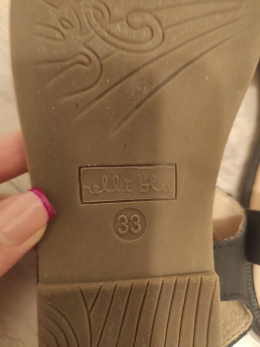 Sandale Nelly Blu măr. 33   REZERVAT