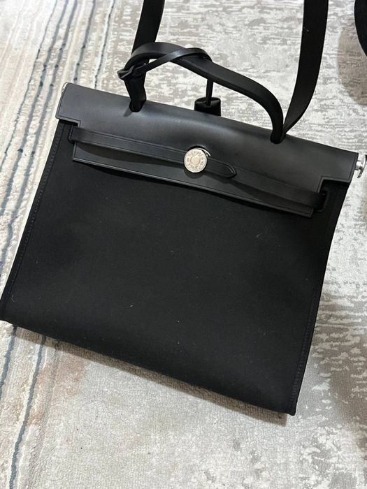 Сумка черная вместительная