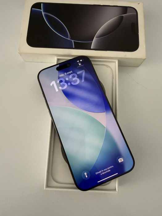 Iphone 16 pro max/90% baterie