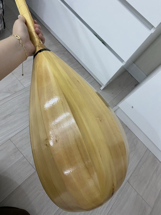 Домбыра с чехлом