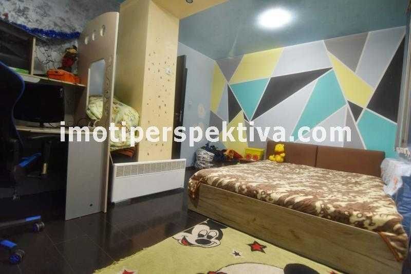 Продава се Етаж от къща в Пловдив, Христо Смирненски - 180 кв.м за 889 €/кв.м - Снимка #4