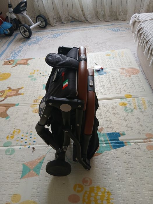 Продам детскую коляску