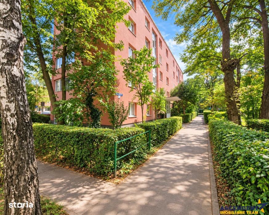 Apartament 2 camere, etaj 2, balcon, Central - Calea Bucuresti, Brasov