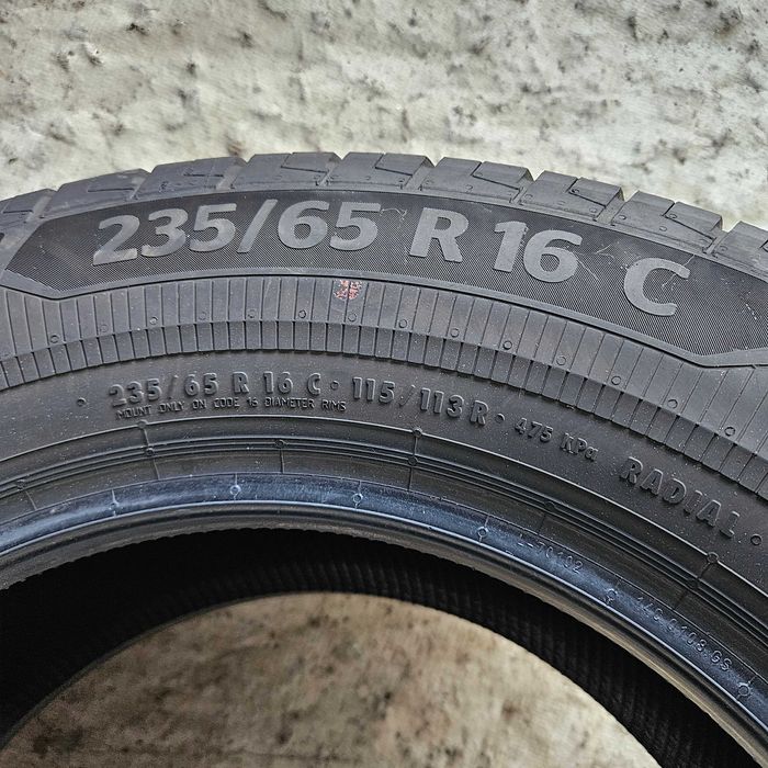 2 летни бусови гуми 235/65R16C Continental VanContact Eco 115/113R DOT2023 made in Slovakia