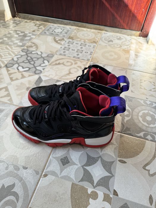Vand adidasi Jordan Jumpman Two Trey marimea 42