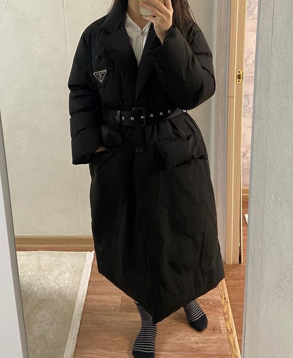 Продам куртку Prada