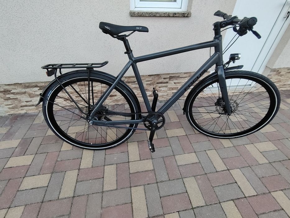 Bicicleta Focus Planet pe curea