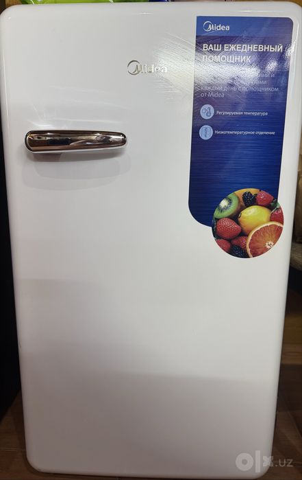 Продаю компактный холодильник Midea 47 л.