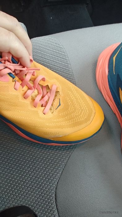 Adidasi hoka 43 ,1/3