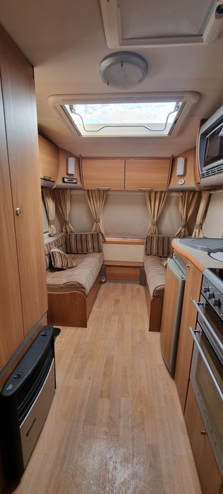 Rulota Swift Charisma 2007- pat matrimonial- 4 locuri