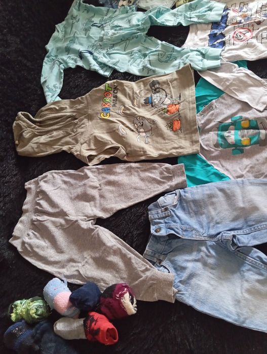 Продам детские вещи