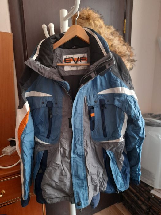 Продам куртка  продам куртки  разные