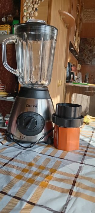 Миксер и кафемолка 2 в 1 фирма MEGA