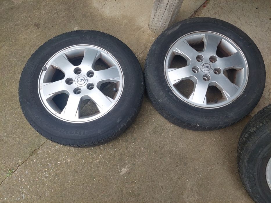 Vând  set jante aluminiu