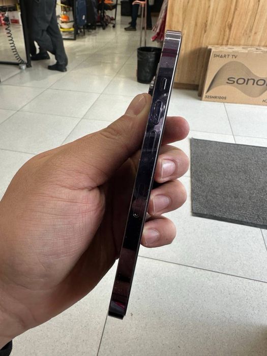 iPhone 14 pro deep purple