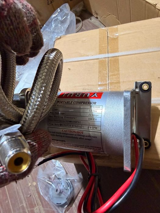 Автомобильный компрессор YURU 12V 150 PSI, 22A