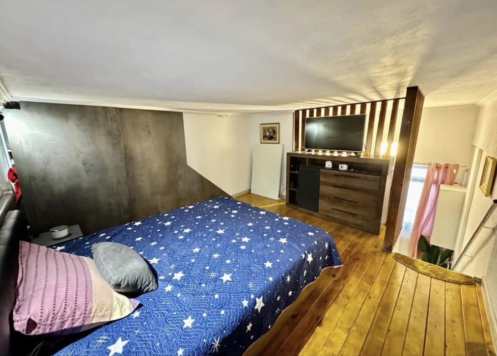 Vand 2 apt tip studio/zona Bogdanesti