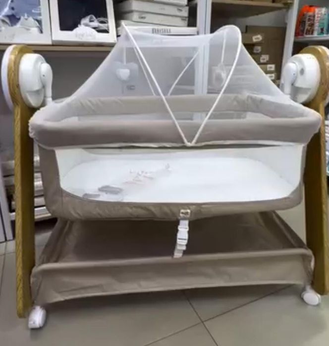 Кровать для новорожденных