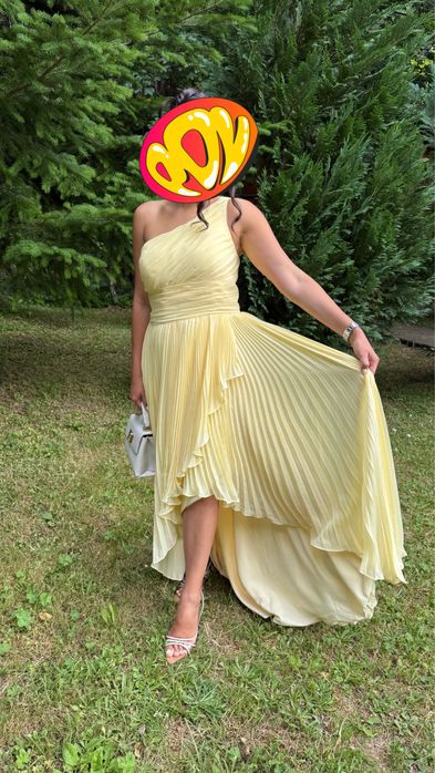 Официална рокля