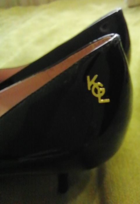 Елегантни  дамски обувки Kurt Geiger 36 номер с ток 6 сантиметра