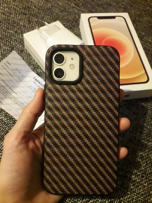 iPhone 12, память 128 гб