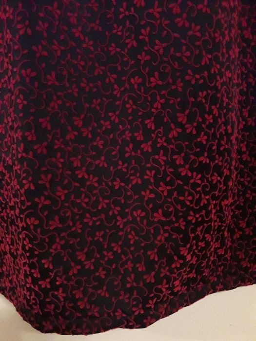 Fusta handmade pe elastic