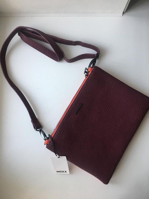 Продам новую сумку MEXX