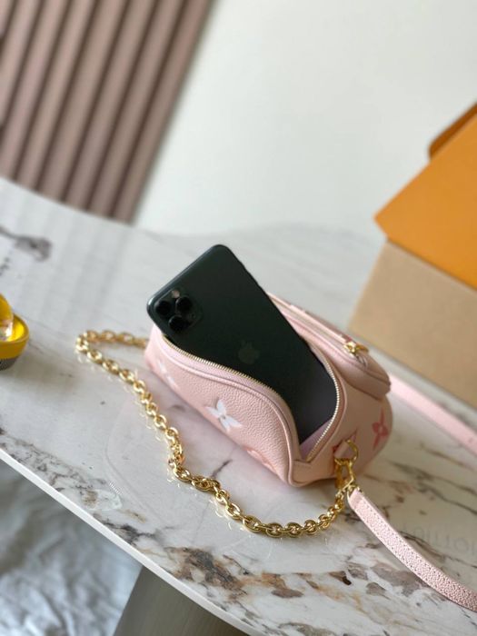 Geanta Louis Vuitton Bumbag