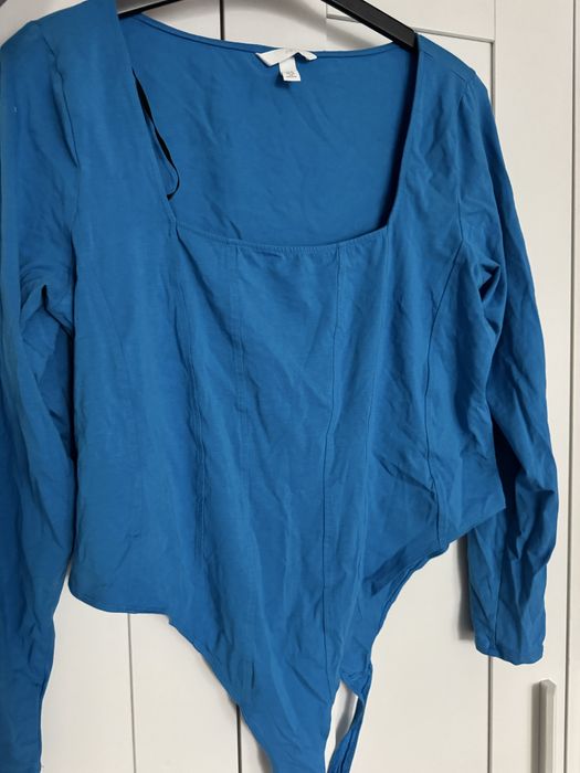 Body albastru maneca lunga