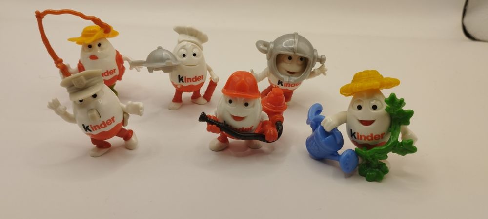 Серия фигурок Киндерино профессии из киндер сюрприза