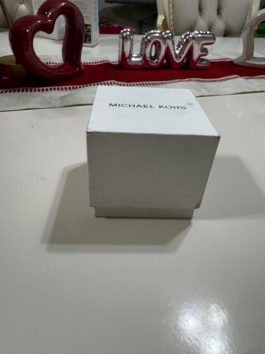 Ceas michael kors femei nou etichetă și cutie