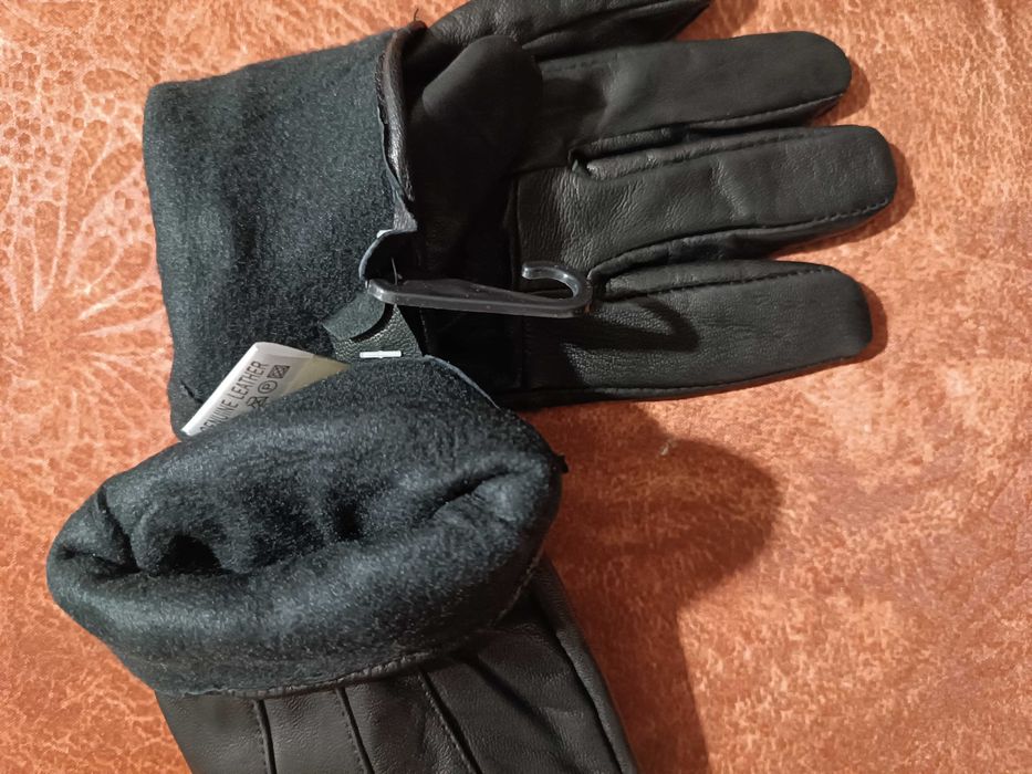 Дамски кожени ръкавици  р-р M