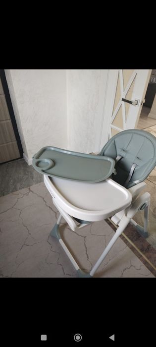 Детский стульчик для кормления