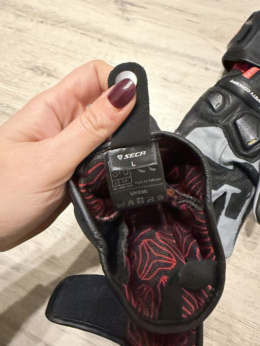 Manusi Seca Ukemi pro fluo red