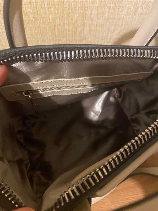 Givenchy дамска чанта