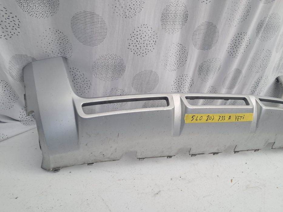 Грил решетка броня Skoda Yeti