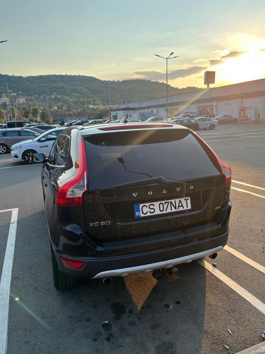 VOLVO XC60 2010 — imagine 4