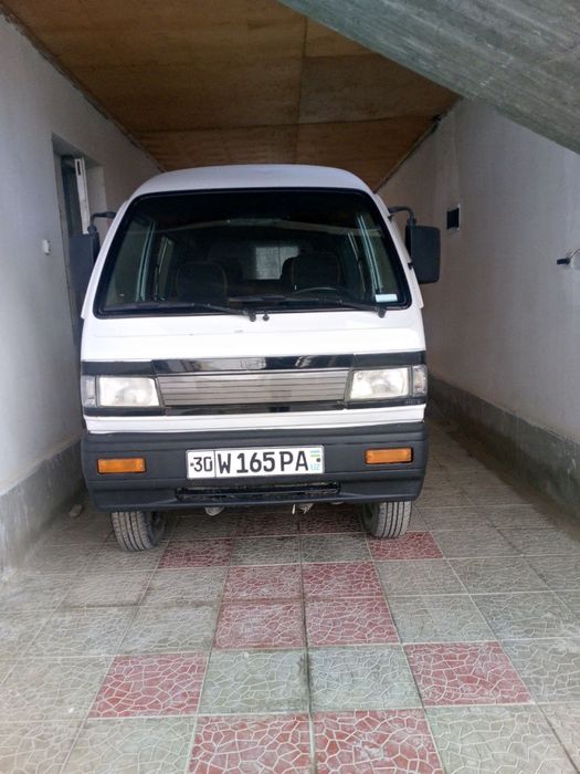 Дамас 1 сотилади холати яхши наворотлари килинган