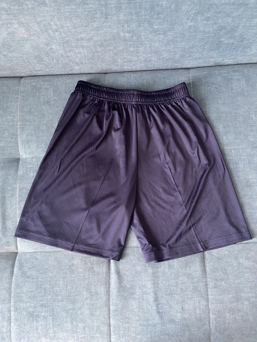 Футбольные спортивные шорты