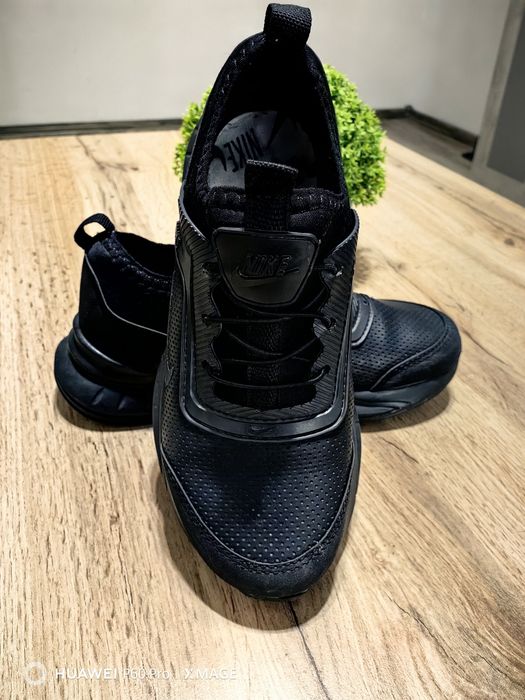 Маратонки Nike 37 номер