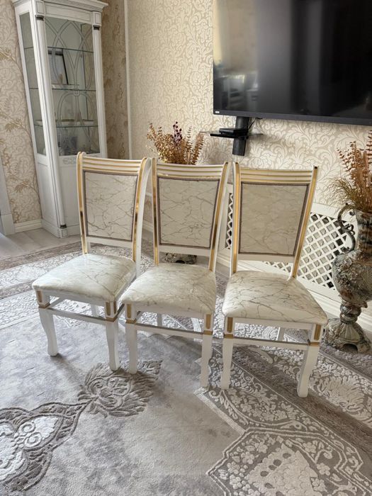 Стулья для стола