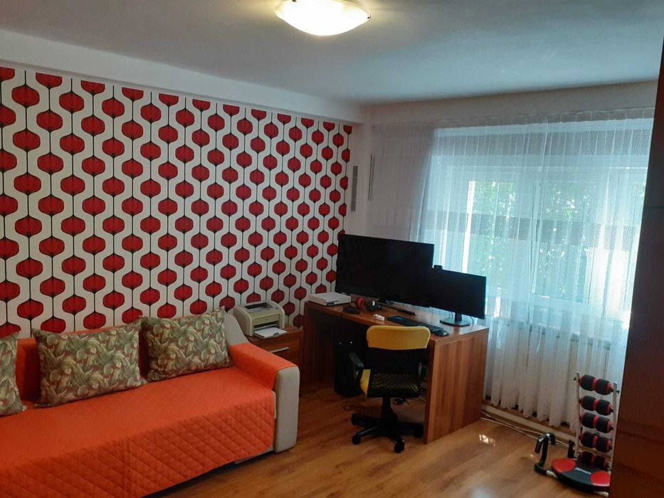 Proprietar | Apartament 3 camere Decomandat, bloc 1992, Nerva Traian – 5 min. Metrou Timpuri Noi