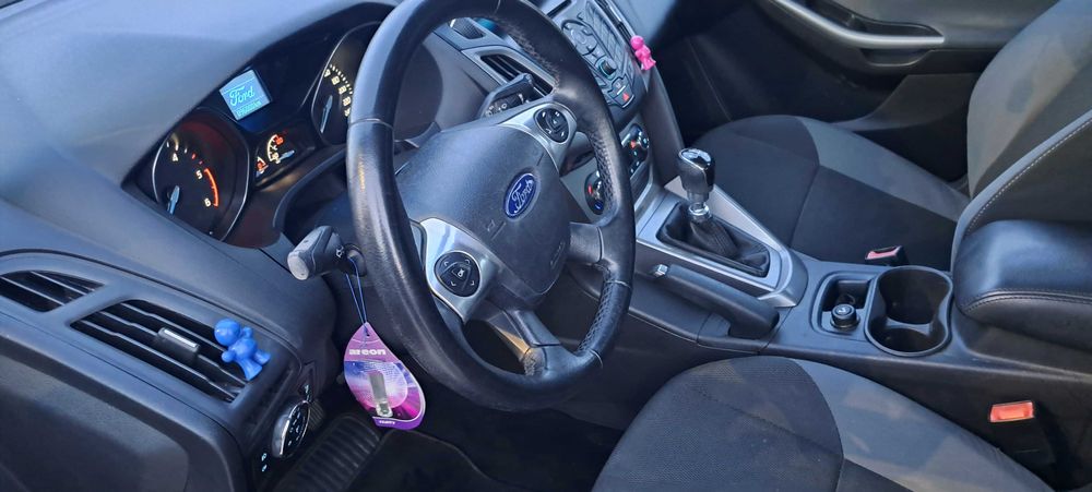 FORD FOCUS Hatchback 1,6