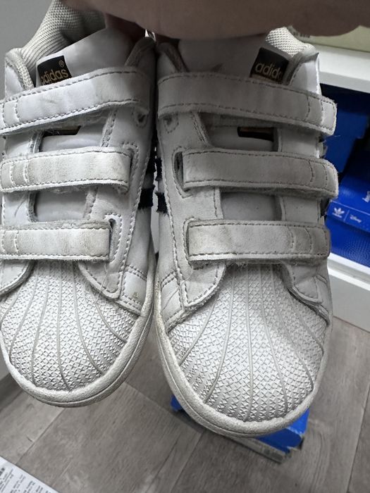 Кроссовки для мальчиков Adidas