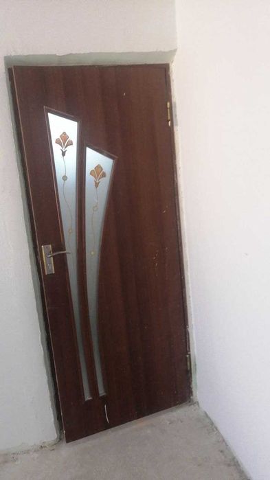Дверь срочно продаётся